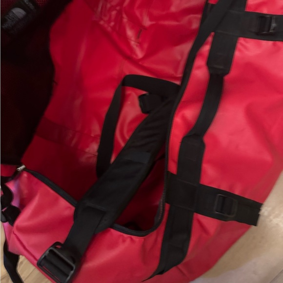 The North Face XXL Red Base Camp Duffel Backpack 150L - Picture 9 of 10